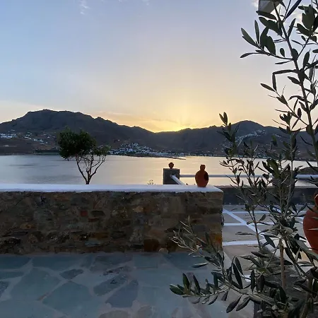 Astrio Apartment Livadi (Serifos)